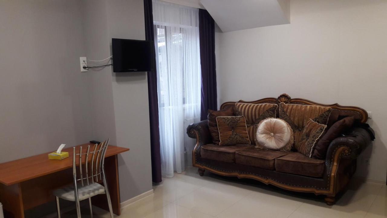Gyumri Guest House Экстерьер фото